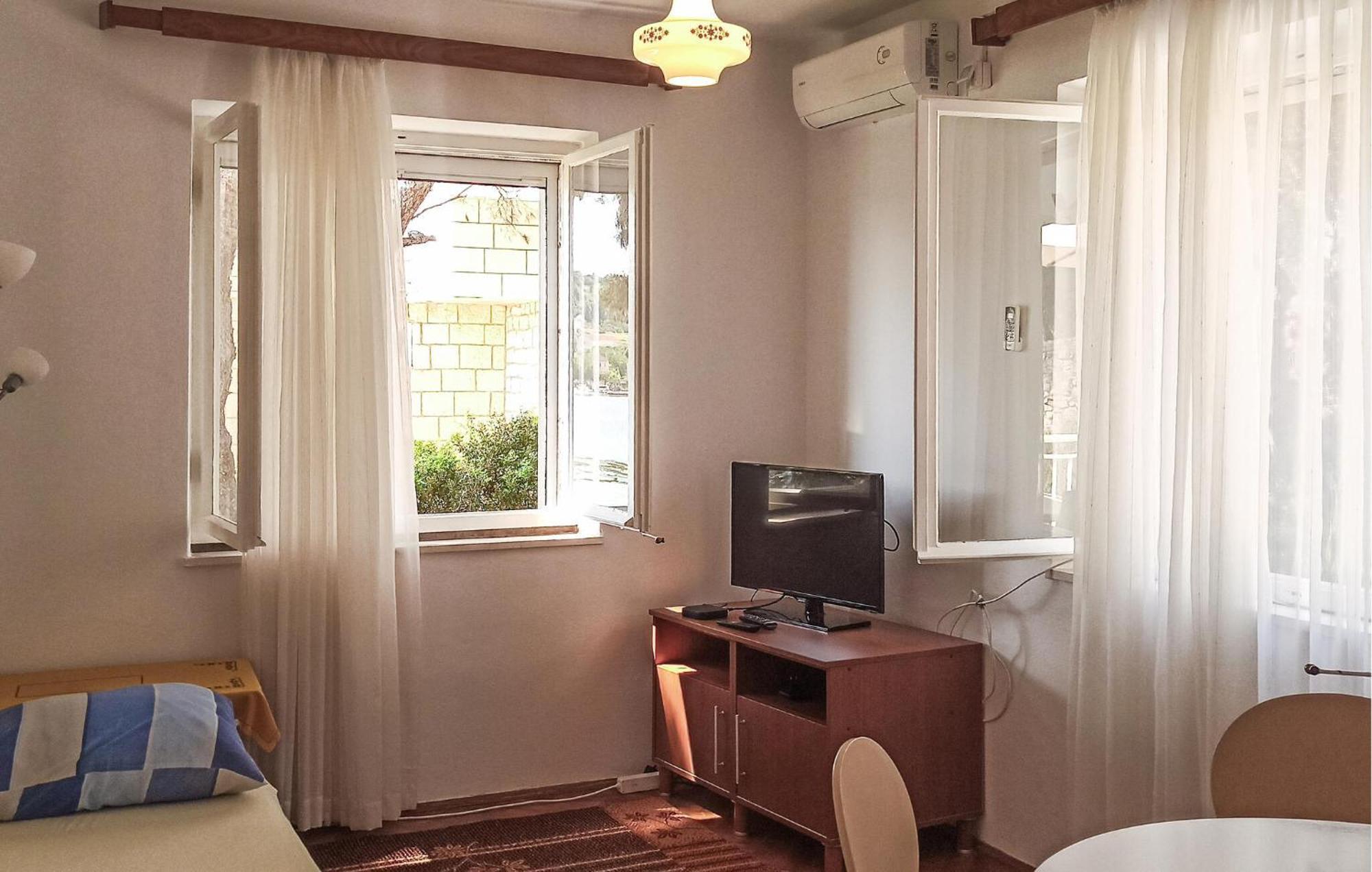 Amazing Apartment In Lumbarda With Kitchen Exterior photo