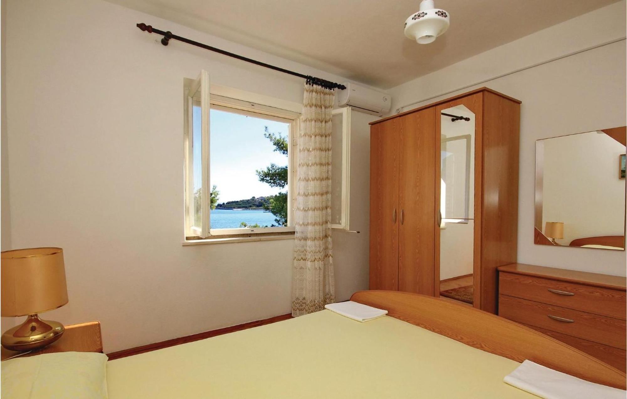 Amazing Apartment In Lumbarda With Kitchen Exterior photo